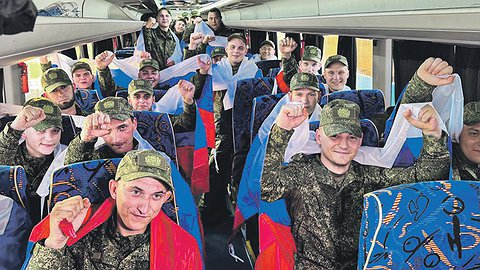 Свои среди своих